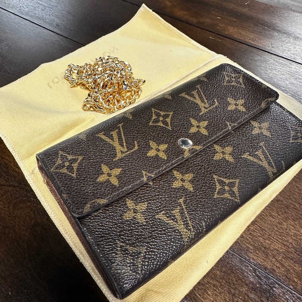 Louis Vuitton Brown Monogram Clutch